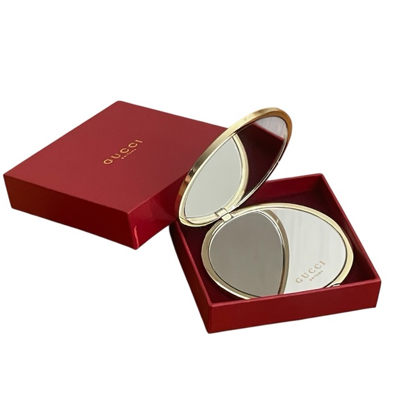 NIB Gucci Gold Metal GG Monogram Double-Sided Compact Mirror - Picture 4 of 7